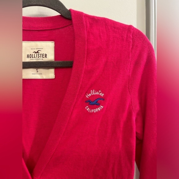 Hollister Cardigan Women’s Small Hot Pink Pockets Embroidered Logo - Picture 7 of 9